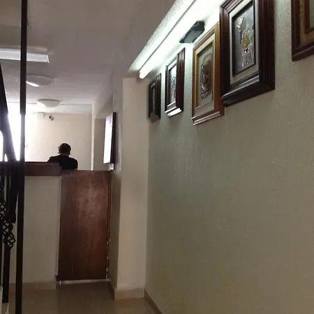 Suites Los Arcos-2