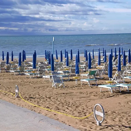 Suite Erica Lignano Hotel-2