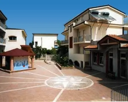 Aquamarine Residence-2