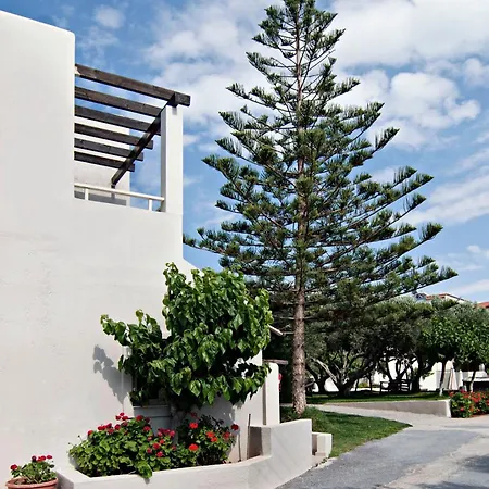 Ourania Apartments Hotel-2