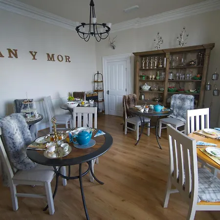 Glan Y Mor Hotel (Adults Only)-2