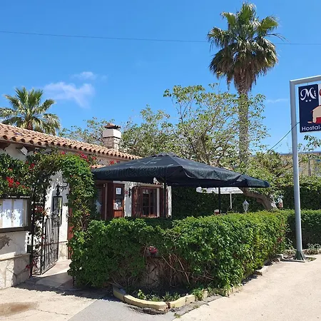 Hostal Mi Campana-2