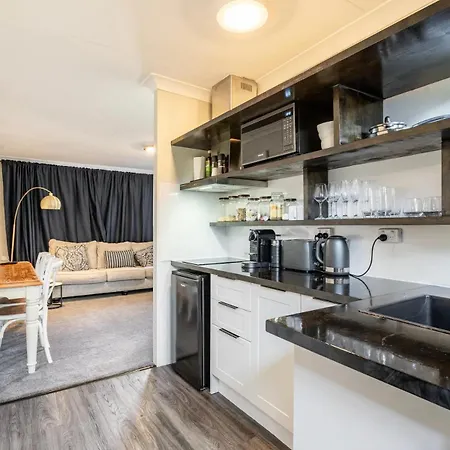 549 Apartments-3