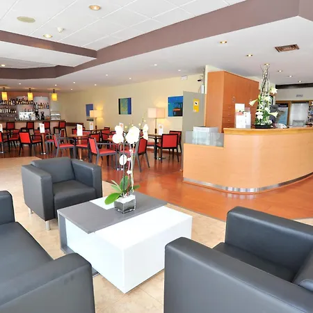 Travelodge Barcelona Del Valles-3