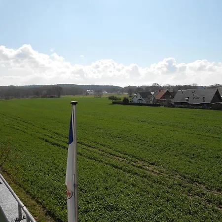 HAUS USEDOM Ferienwohnanlage mit Frühstücks-Restaurant gegenüber im Seeschlösschen-2