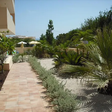 Summer Memories Aparthotel-3