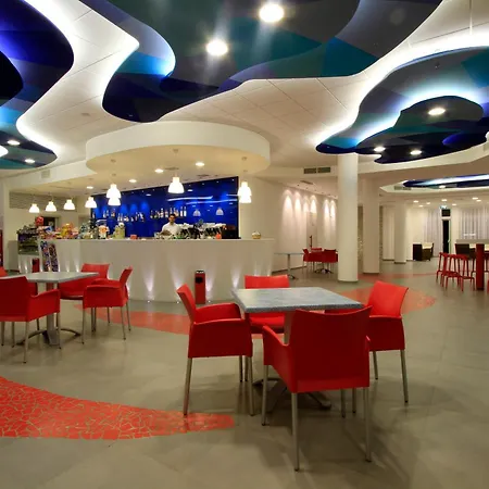Club Village & Hotel Spiaggia Romea-3