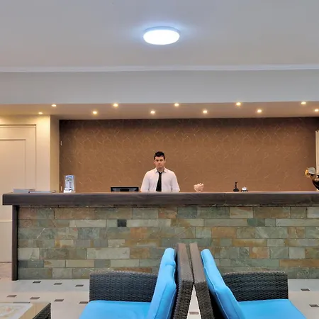 Lintzi Hotel-2