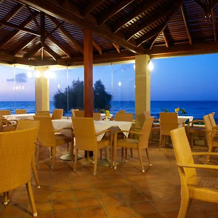 Silver Beach Hotel & Apartments-3