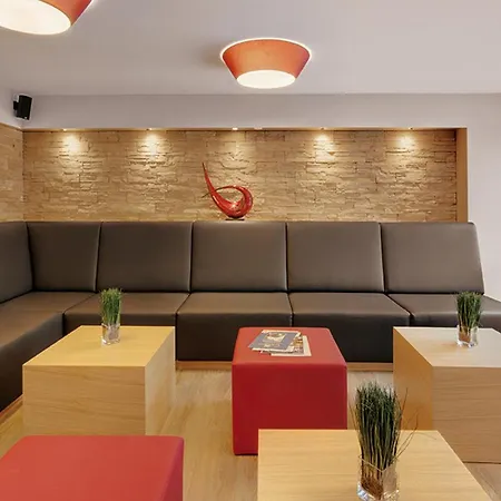 Hotel Holl-2
