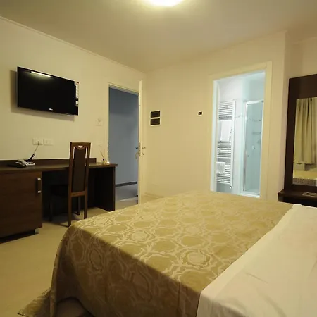 Albergo Leon Bianco Gonars-2