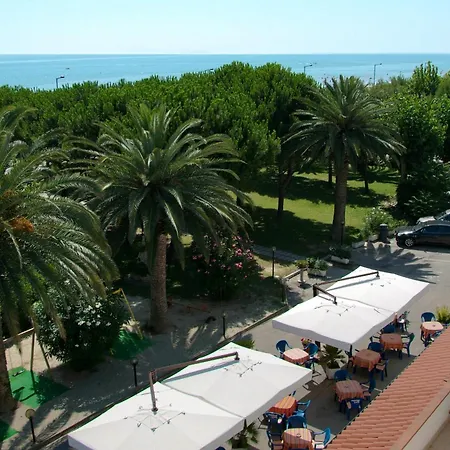 Hotel San Remo-3
