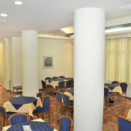 Hotel Elena-3