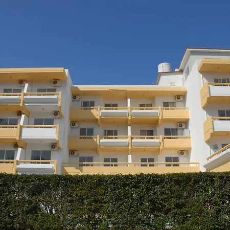 Trianta Hotel Apartments-2