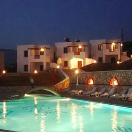 Golden Sun Apartments-3