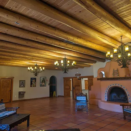 Sagebrush Inn & Suites-3
