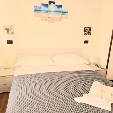 Hotel Perla Del Mare-2