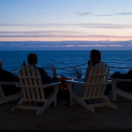The Coho Oceanfront Lodge-3