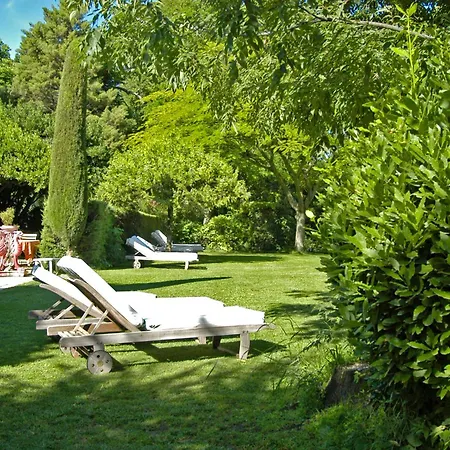 Château d'Arpaillargues les Collectionneurs-3