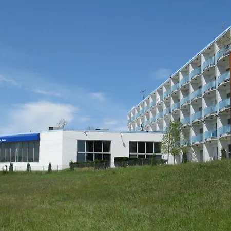 Howard Johnson By Wyndham Saint Joseph Benton Harbor-3
