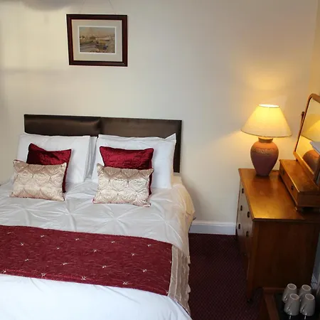 Brackness House Luxury B&B-2