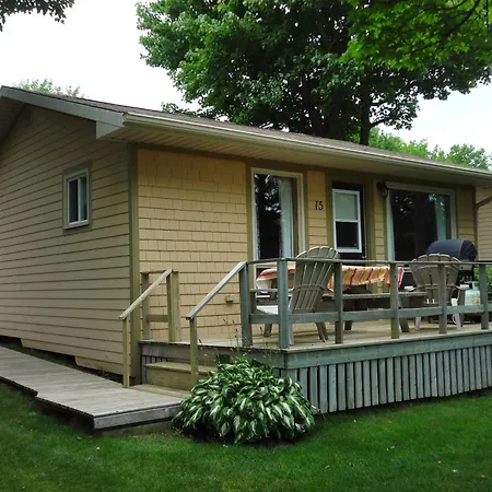 Cavendish Maples Cottages-3
