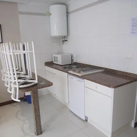 Apartamentos Elena-3