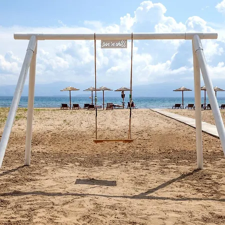 Sun 'N Chill, Boutique Apartments & Beach Villa-3