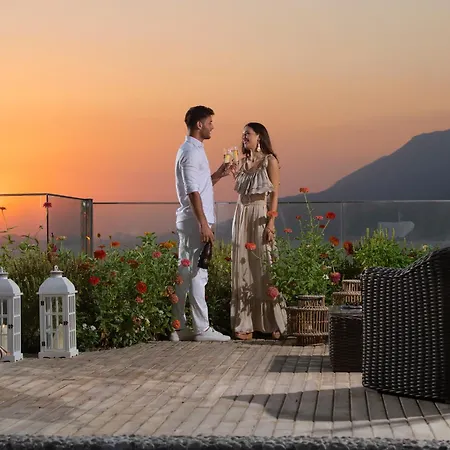 Peninsula Gardens Hotel (Adults Only)-3