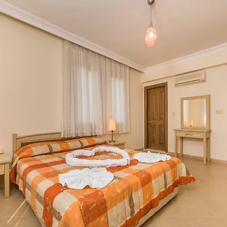 Perdikia Hill Hotel And Villas-3