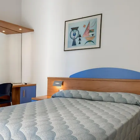 Hotel Riviera-3