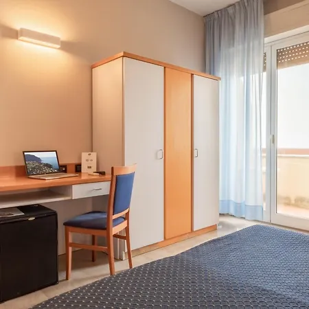 Hotel Touring-2