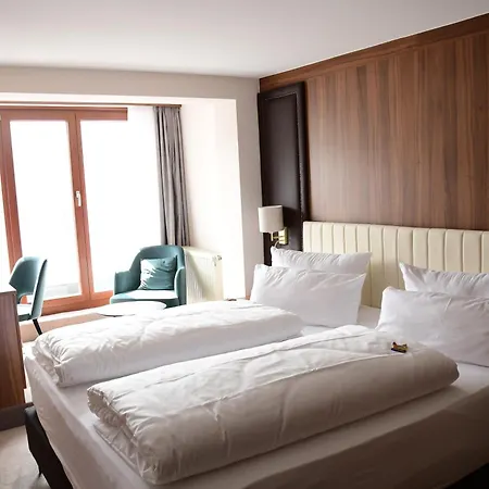 Hotel Am Schloss Aurich-2