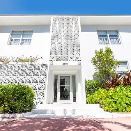 Kasa Collins Park Miami Beach Convention Center-2