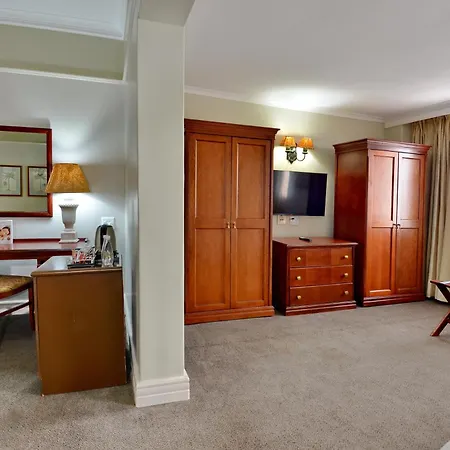 The Balmoral - Halaal-2