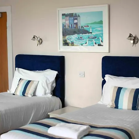 Redcliffe Hotel-2