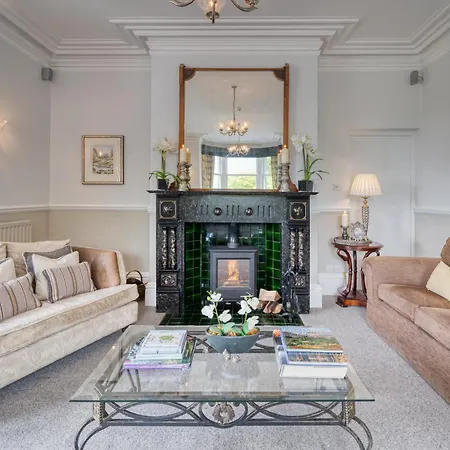 The Leathes Head Hotel-3
