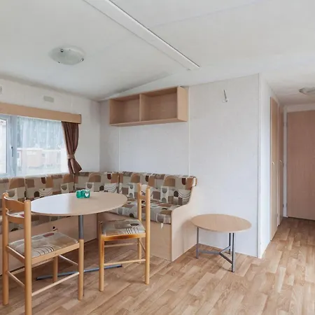 Oostappen Vakantiepark Prinsenmeer Bv-2