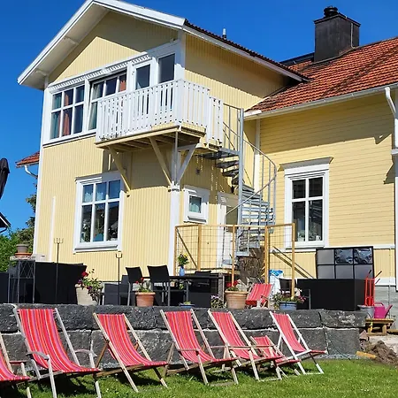 Hotell Floras Traedgard-3