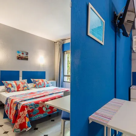 Hostal Tropical-2