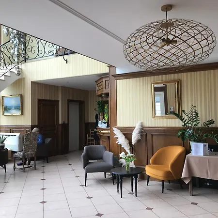 Logis Hotel & Restaurant - Le Chateau Des Tourelles 3 Etoiles-3