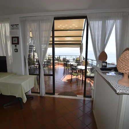 Hotel Condor-3