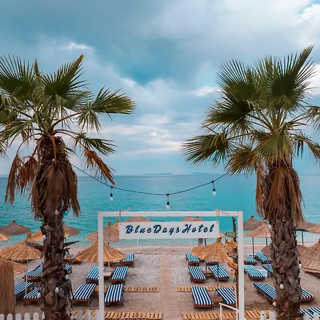 Hotel Blue Days-3