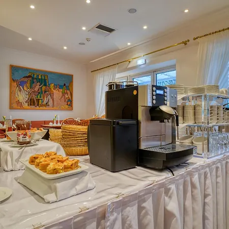 Parkhotel Am Glienberg By Fairway Hotels, Hotel Mit Pool Und Sauna-3