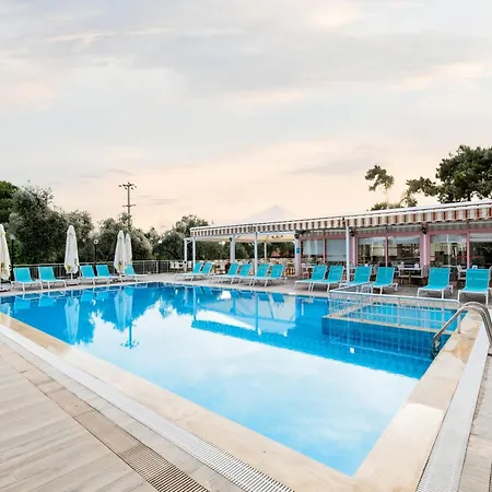Hanedan Beach Hotel-2