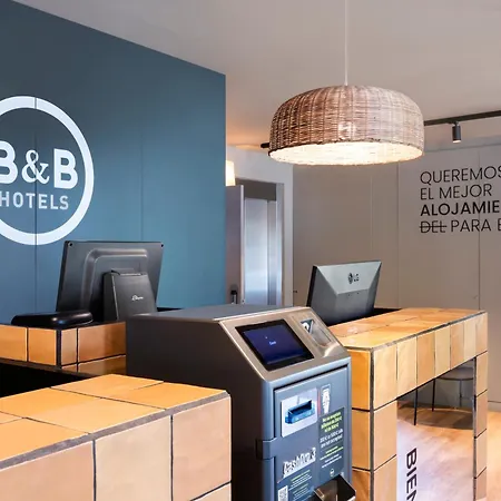 B&B HOTEL Barcelona Mollet-2