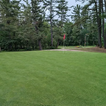 Pine Lodge-2
