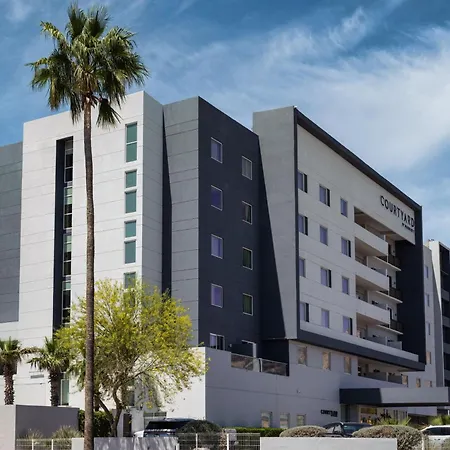 Courtyard By Marriott Hermosillo-3