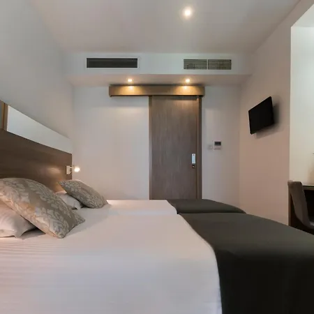 Plaza Regency Hotels-2