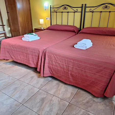 Hostal Europa-3